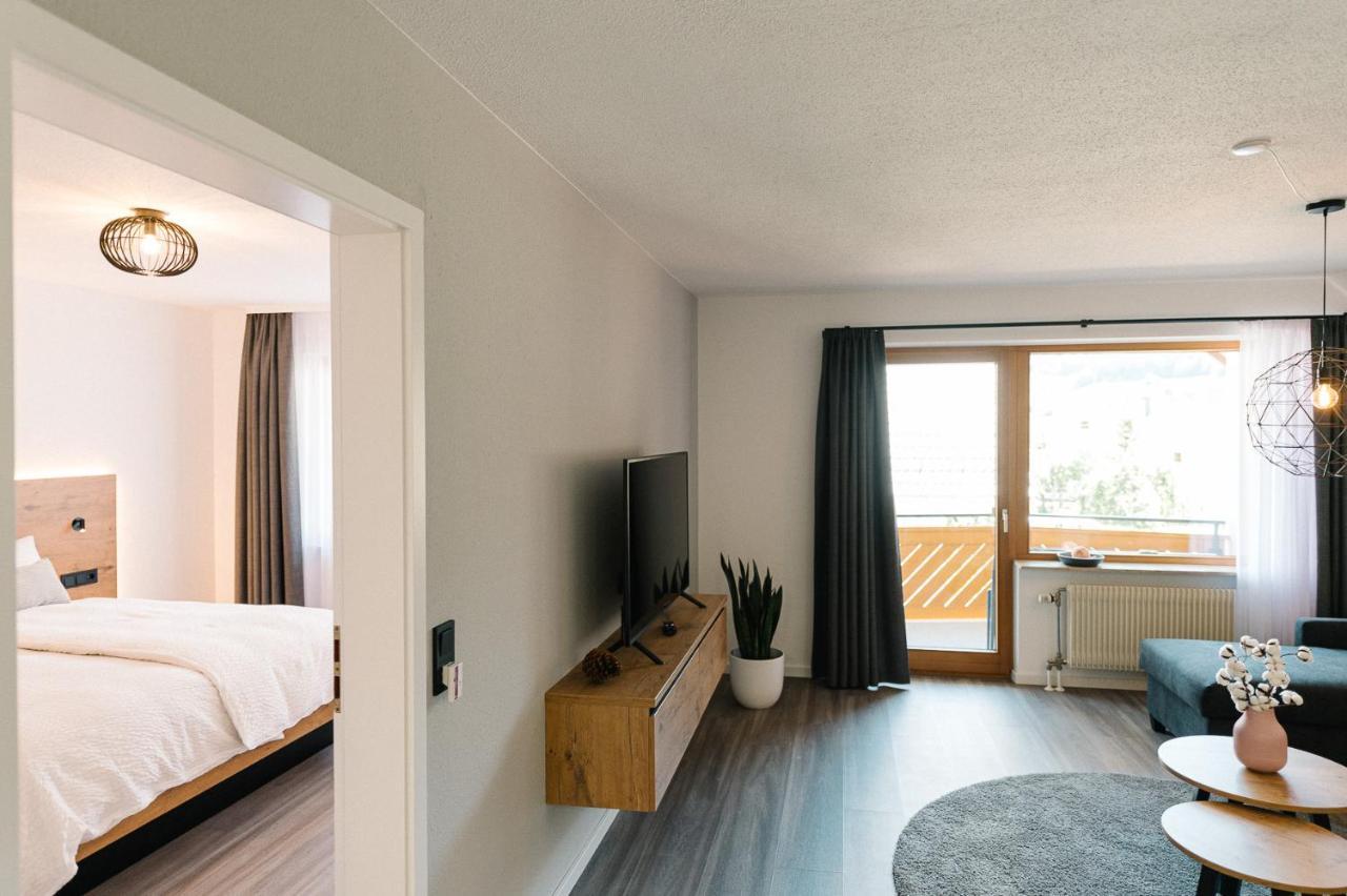 Moderne 2 Zi.-FeWo BlackForest Art Barrierefrei Nähe Freiburg Simonswald Exterior foto