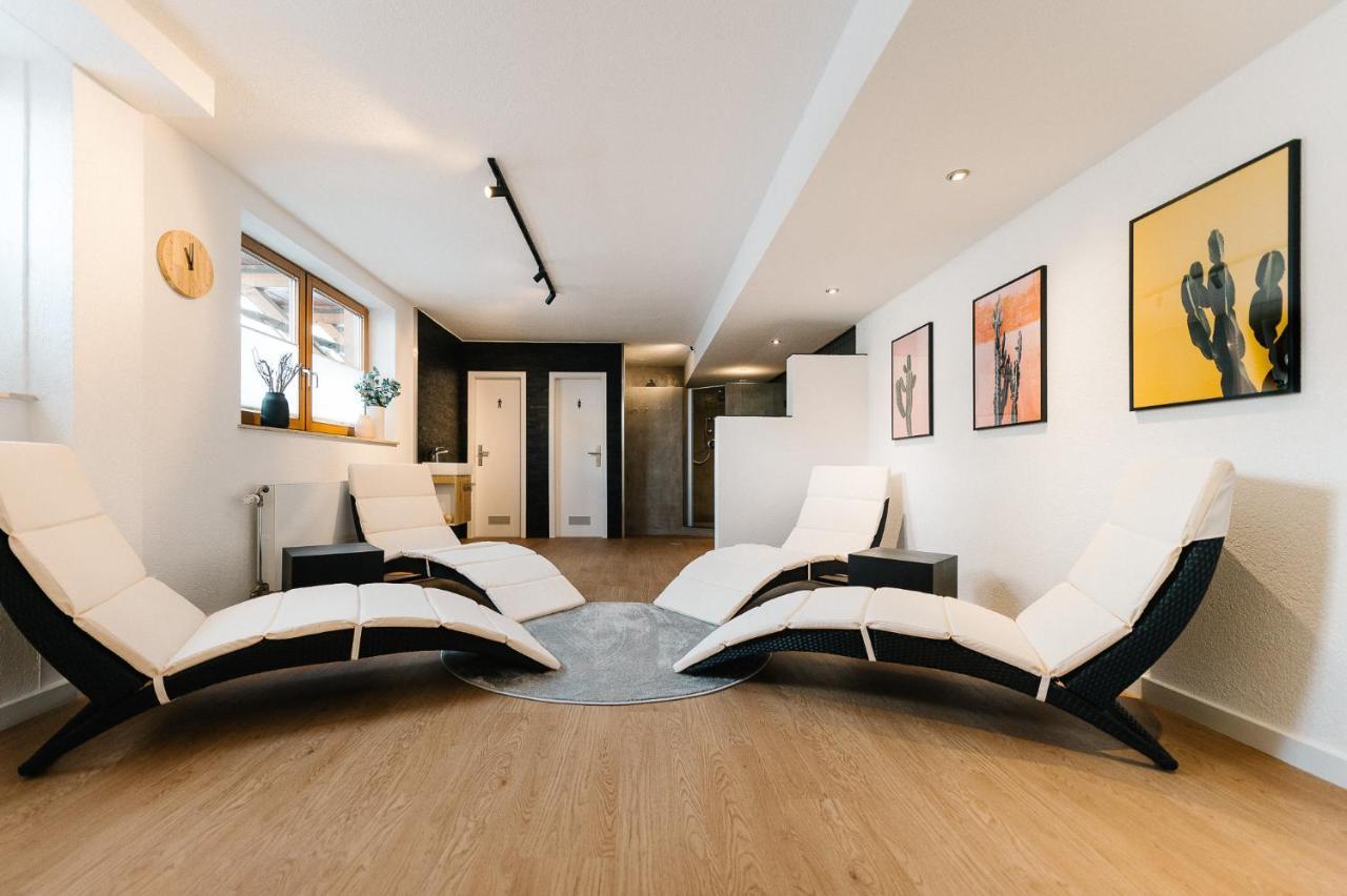 Moderne 2 Zi.-FeWo BlackForest Art Barrierefrei Nähe Freiburg Simonswald Exterior foto